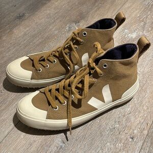 Veja NOVA HIGH TOP CANVAS TENT PIERRE